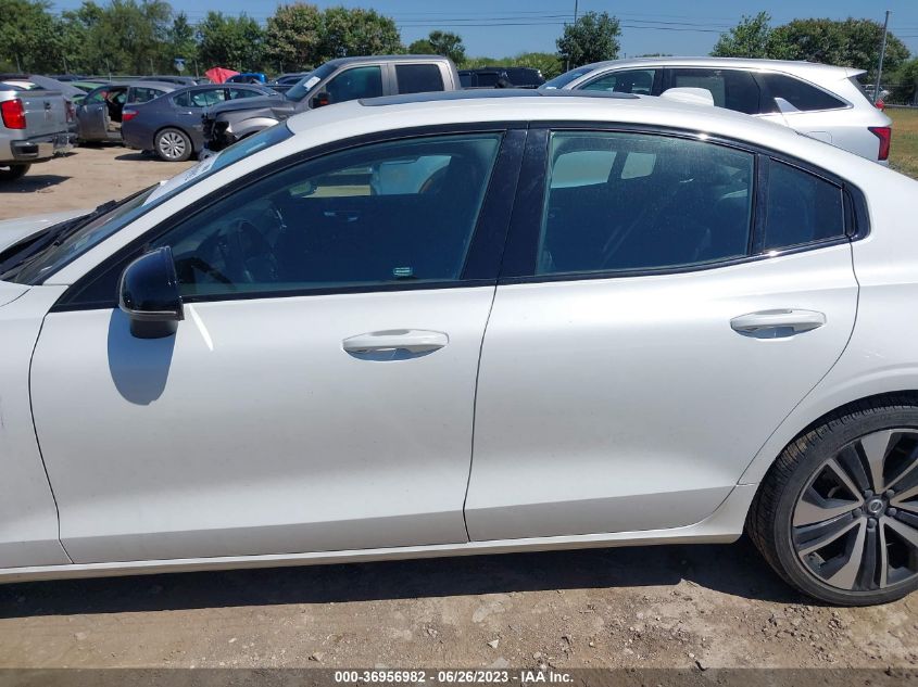2022 VOLVO S60 MOMENTUM/INSCRIPTION - 7JRL12FZ1NG161050