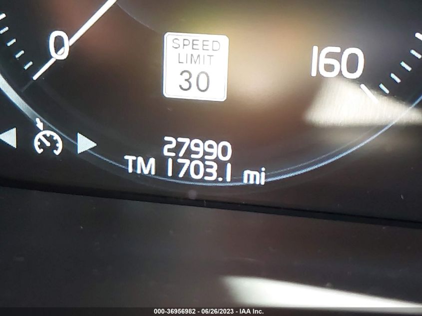 2022 VOLVO S60 MOMENTUM/INSCRIPTION - 7JRL12FZ1NG161050