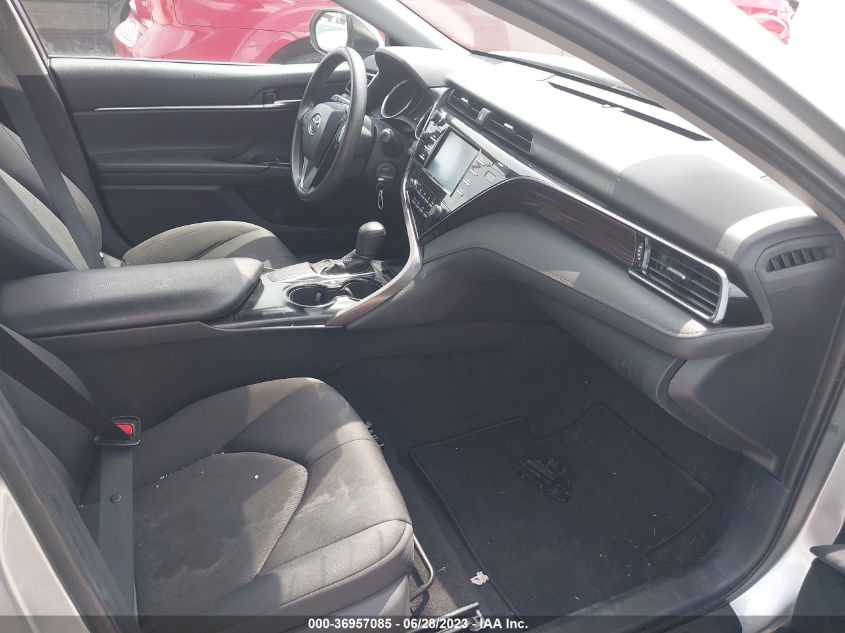 2019 TOYOTA CAMRY L/LE/XLE/SE/XSE - 4T1B11HK1KU256771