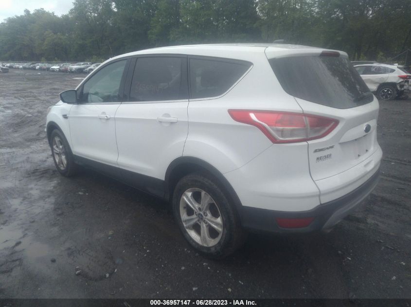 2016 FORD ESCAPE SE - 1FMCU0G70GUB90837