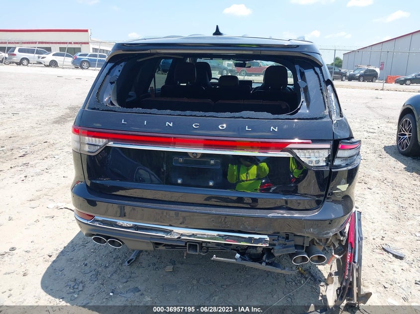 Auction sale of the 2021 LINCOLN AVIATOR , vin: 5LM5J7XC4MGL05535, lot number: 36957195