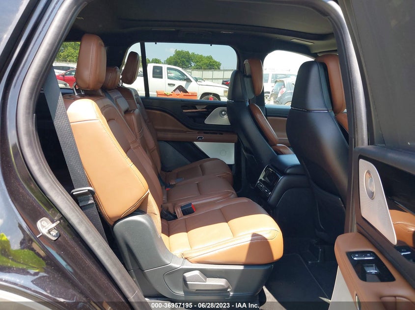 Auction sale of the 2021 LINCOLN AVIATOR , vin: 5LM5J7XC4MGL05535, lot number: 36957195