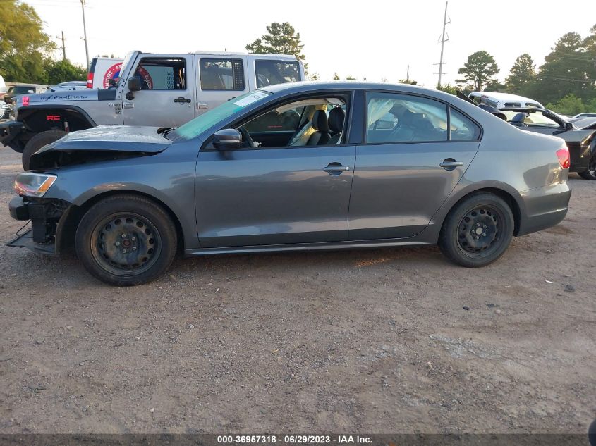 2014 VOLKSWAGEN JETTA SEDAN SE - 3VWD07AJ1EM239883