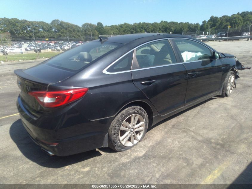 2015 HYUNDAI SONATA 2.4L SE - 5NPE24AF9FH215382