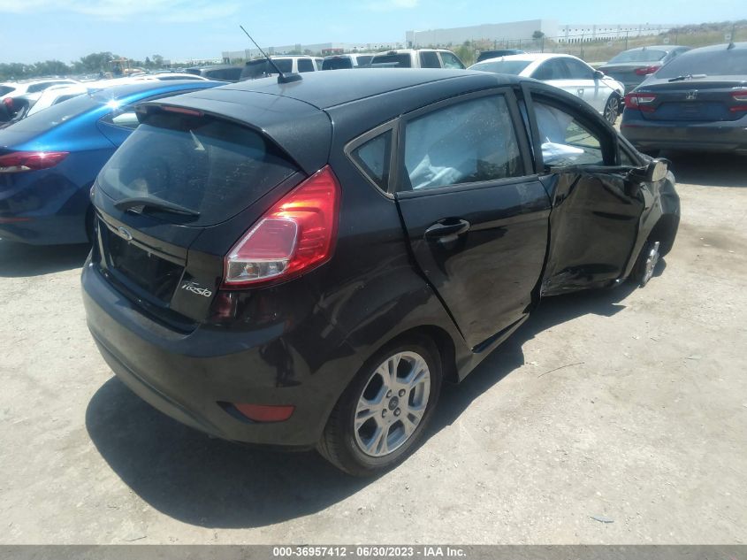 2015 FORD FIESTA SE - 3FADP4EJ3FM203384