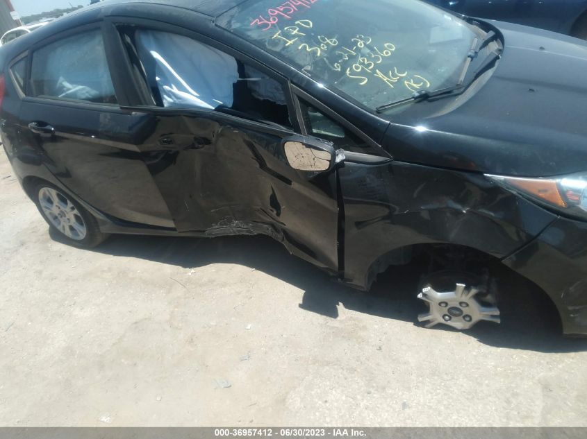2015 FORD FIESTA SE - 3FADP4EJ3FM203384