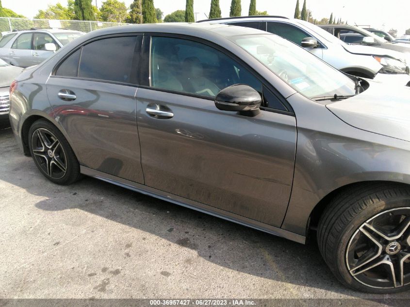 2019 MERCEDES-BENZ A-CLASS A 220 - WDD3G4EB1KW001397