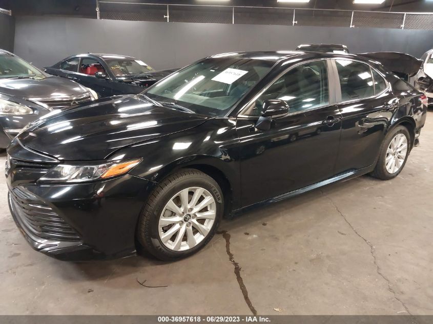 2018 TOYOTA CAMRY LE/SE/XLE/L - 4T1B11HK3JU589438