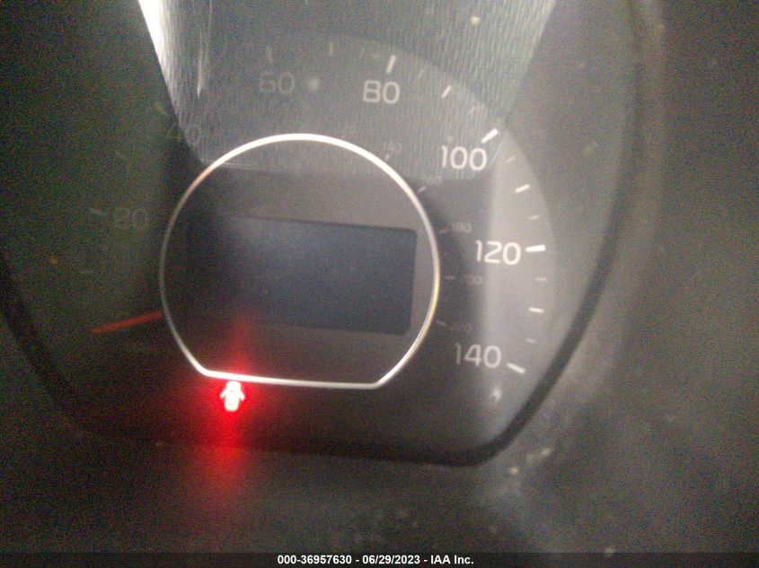 2015 KIA SOUL + - KNDJP3A58F7811959