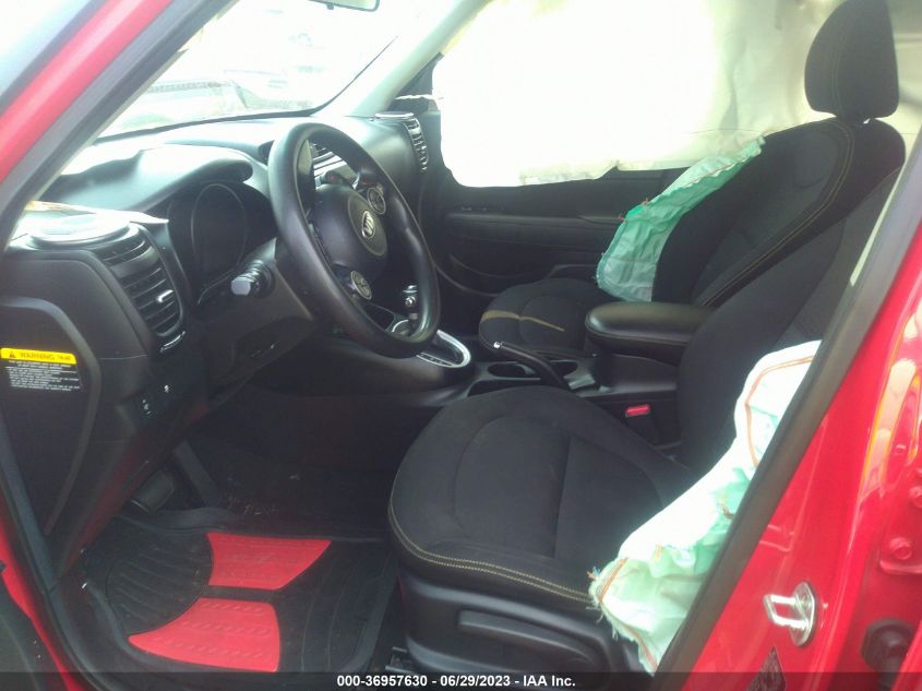 2015 KIA SOUL + - KNDJP3A58F7811959