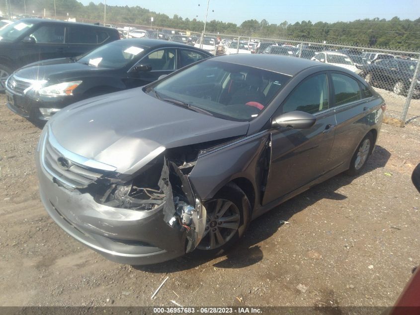 2014 HYUNDAI SONATA GLS - 5NPED4AC4EH869338