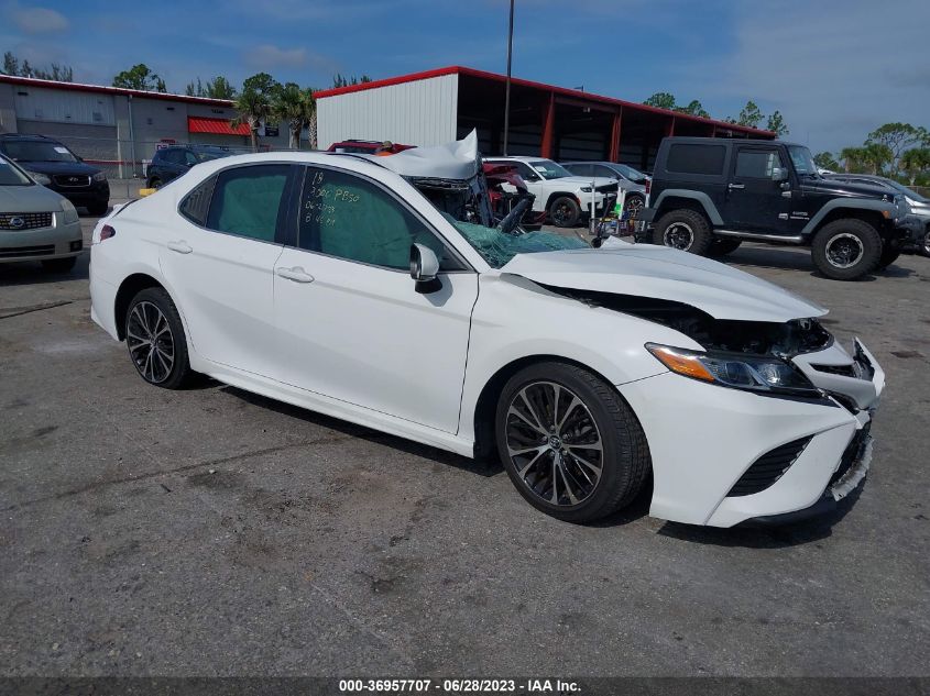 2018 TOYOTA CAMRY LE/SE/XLE/L - 4T1B11HK6JU063000