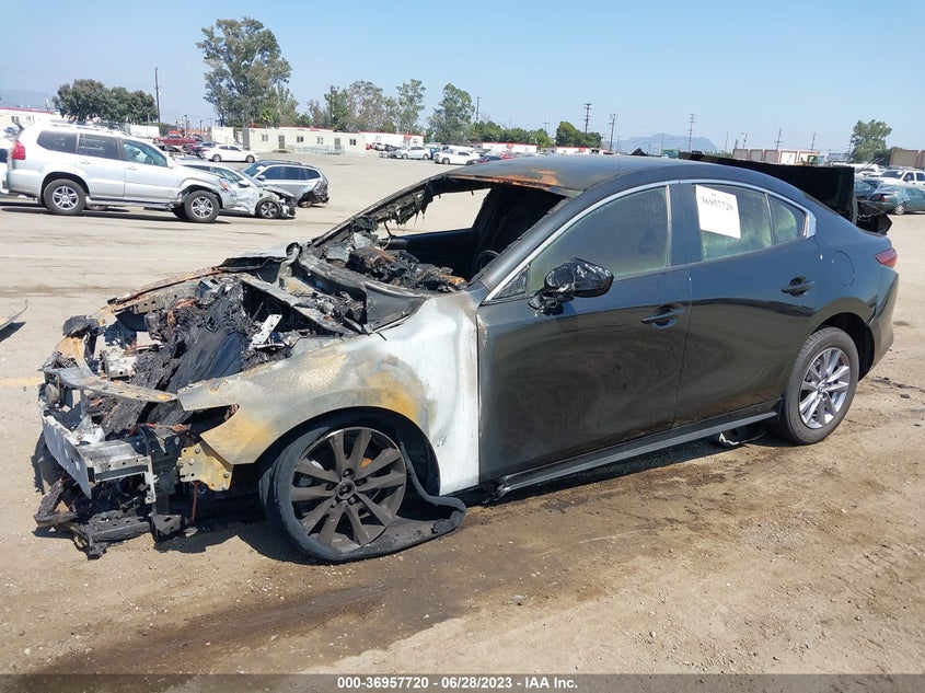 VIN 3MZBPAALXNM302092 2022 MAZDA MAZDA3 SEDAN 2.5 S