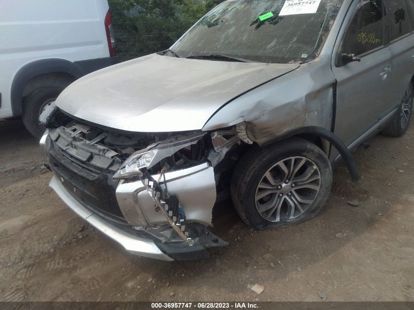 2018 MITSUBISHI OUTLANDER SE/SEL - JA4AZ3A38JZ043318