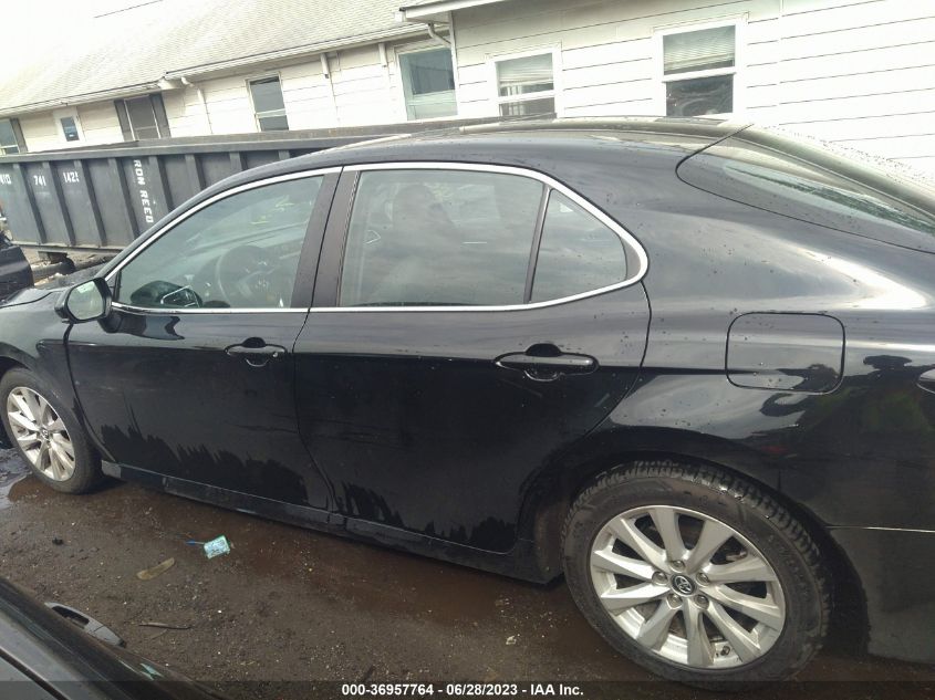 2018 TOYOTA CAMRY LE/SE/XLE/L - 4T1B11HK4JU653678