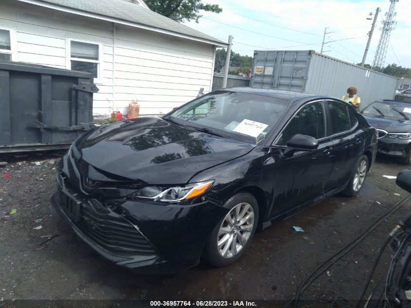 2018 TOYOTA CAMRY LE/SE/XLE/L - 4T1B11HK4JU653678