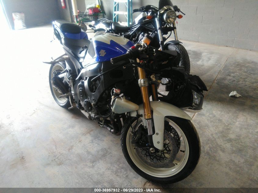 2008 SUZUKI GSX-R600 - JS1GN7EA282111184