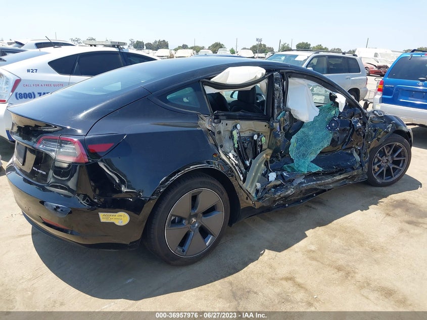 VIN 5YJ3E1EB1NF157379 2022 TESLA MODEL 3 LONG RANGE
