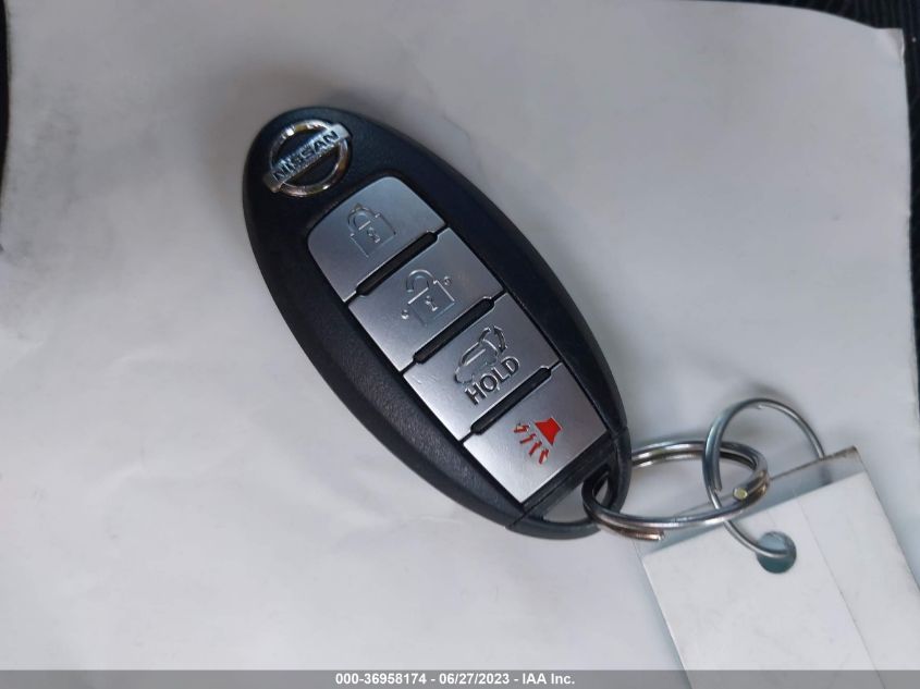 2016 NISSAN ROGUE SV - 5N1AT2MN2GC914767