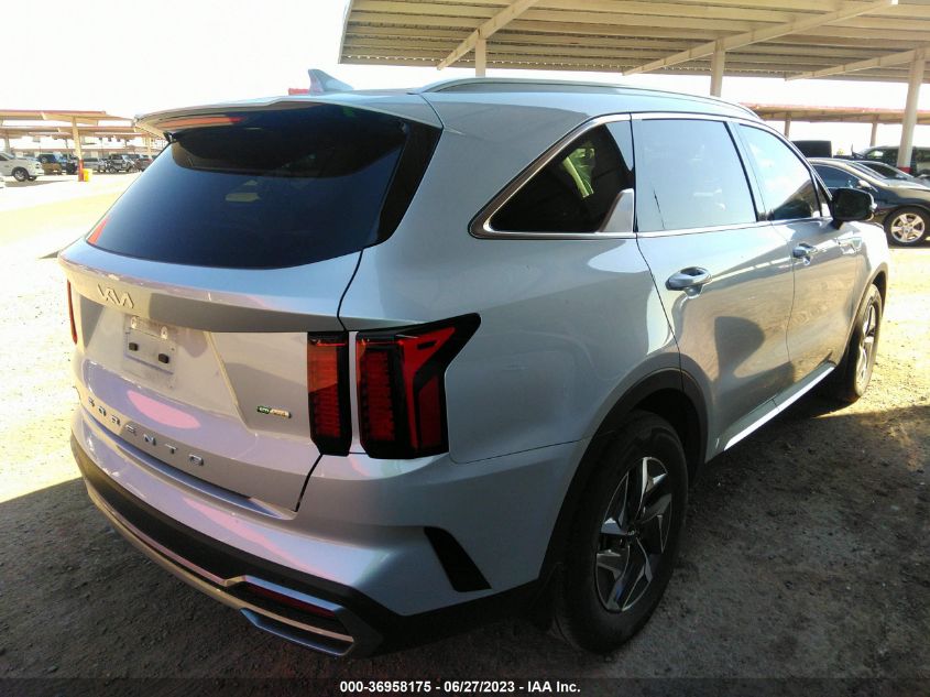 2022 KIA SORENTO HYBRID EX KNDRH4LG0N5077901