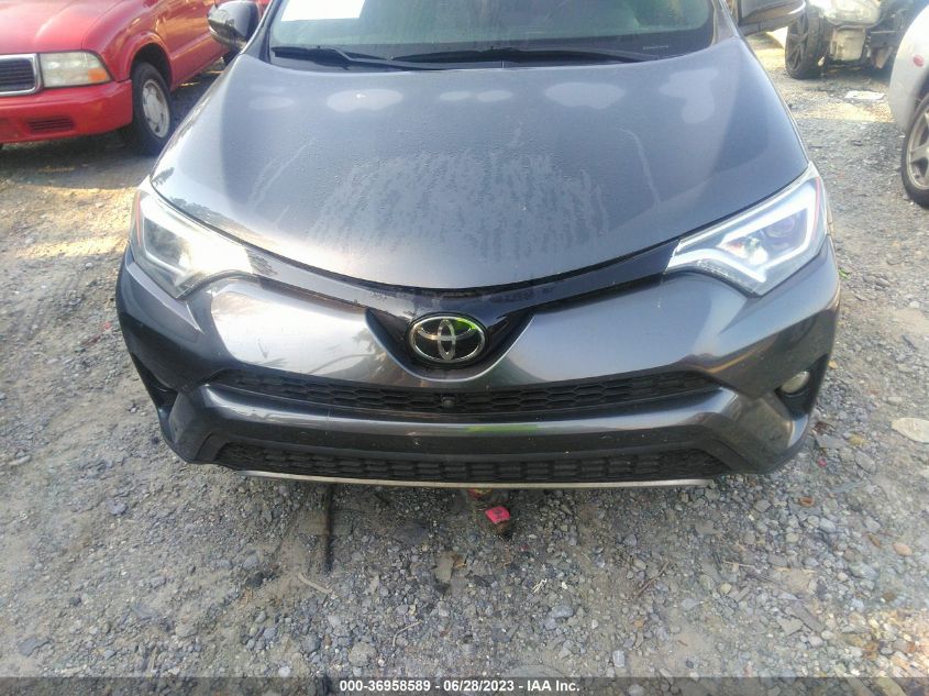 2018 TOYOTA RAV4 SE - JTMNFREV6JD118836