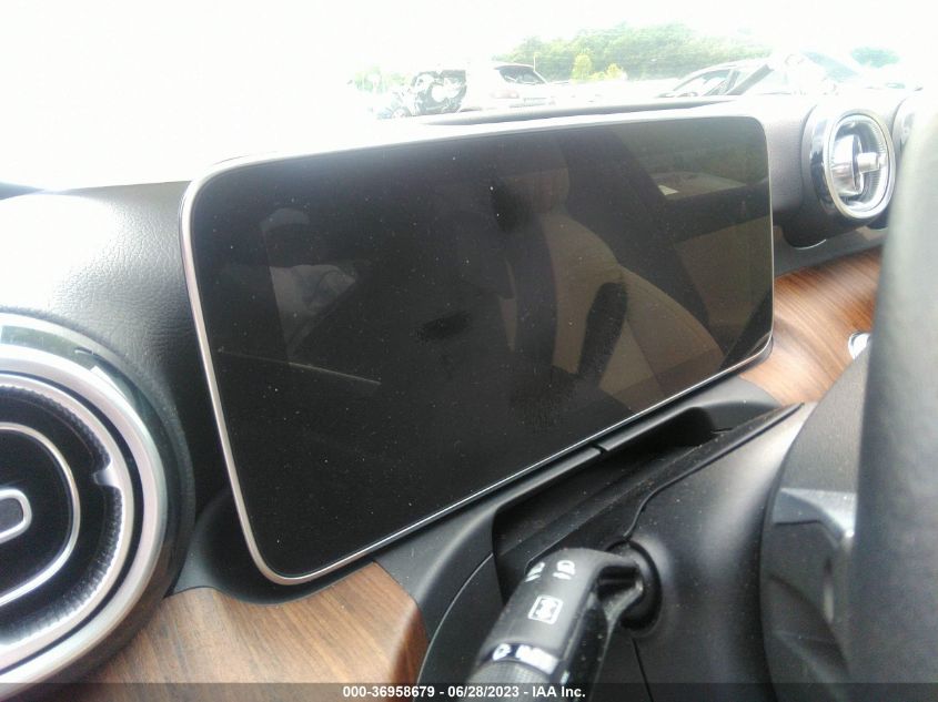 2022 MERCEDES-BENZ C-CLASS C 300 - W1KAF4HB3NR016816