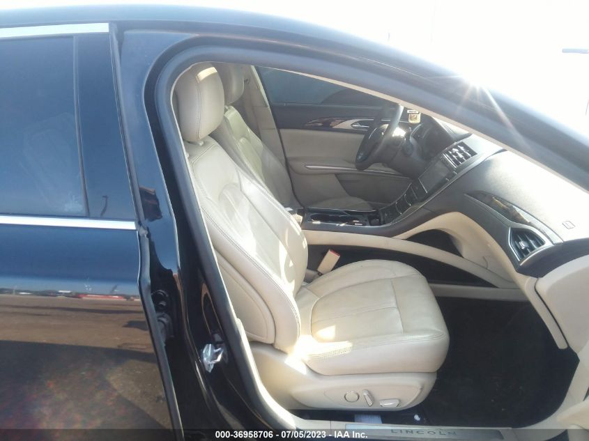 2014 LINCOLN MKZ - 3LN6L2J96ER828549