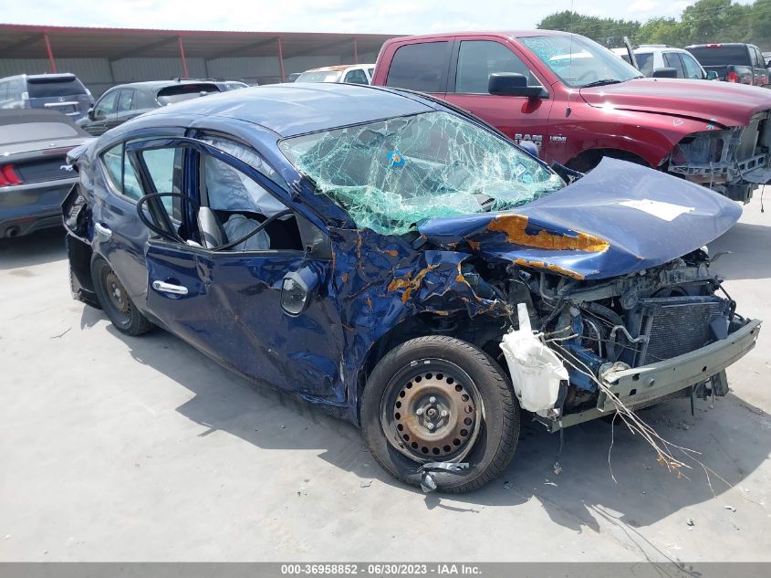 2014 NISSAN VERSA SV - 3N1CN7AP7EL871381