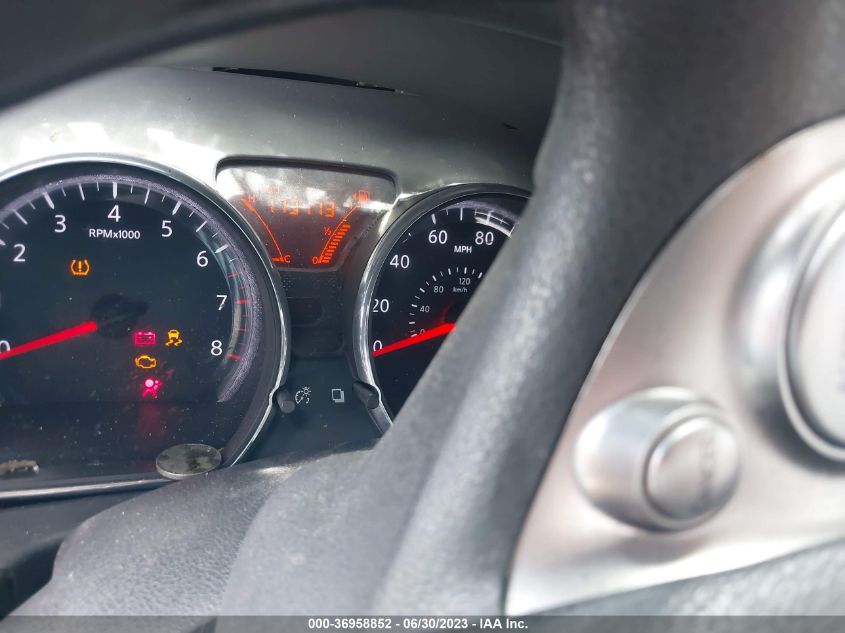 2014 NISSAN VERSA SV - 3N1CN7AP7EL871381