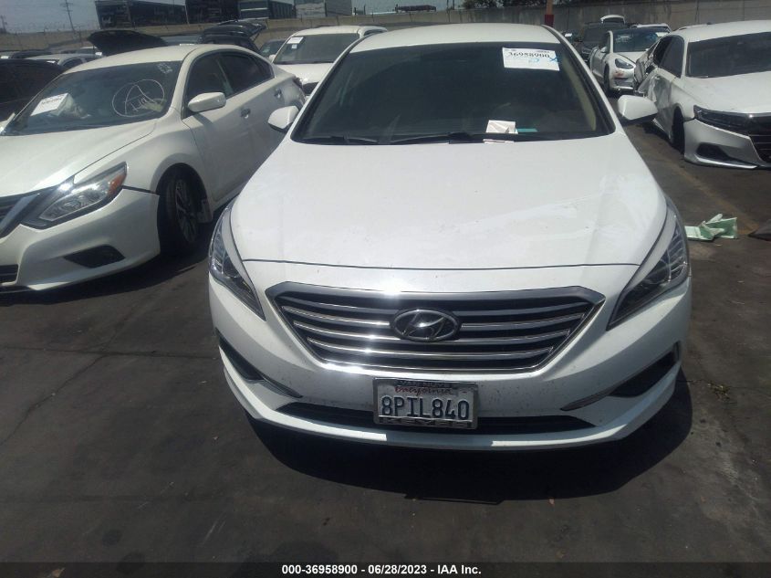 2017 HYUNDAI SONATA SE - 5NPE24AF9HH524241