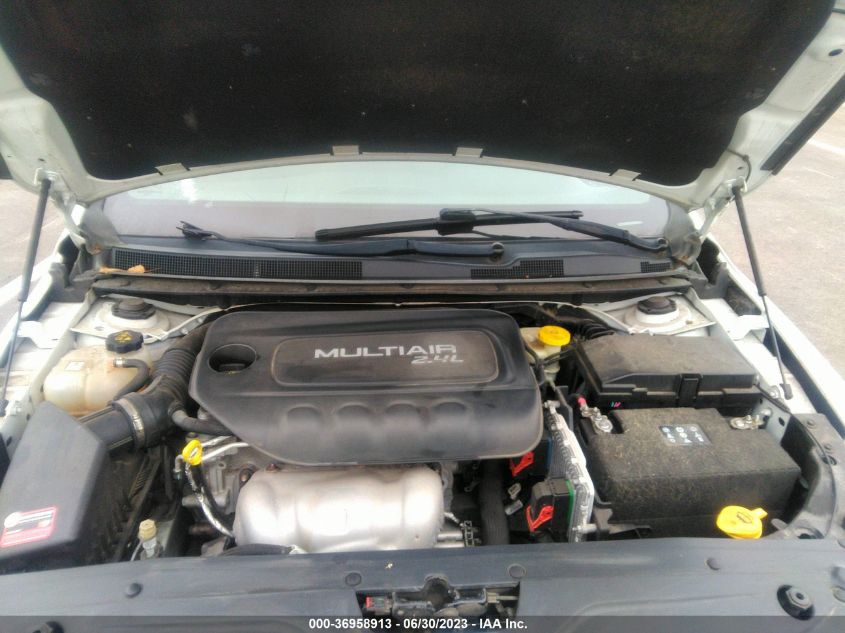 2015 CHRYSLER 200 S - 1C3CCCBBXFN564176