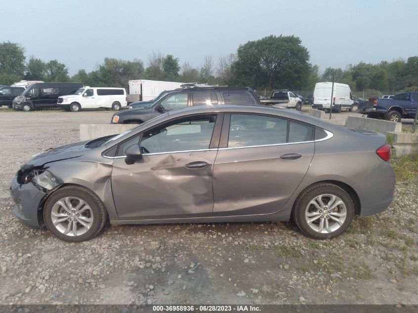 2019 CHEVROLET CRUZE LT - 1G1BE5SM7K7132523
