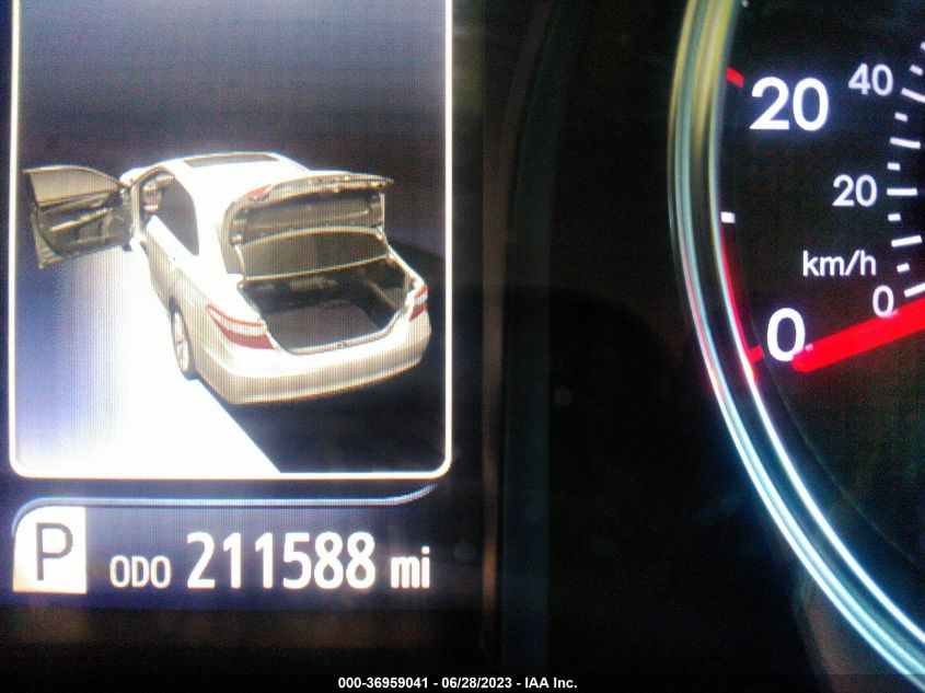 2015 TOYOTA CAMRY XLE/SE/LE/XSE - 4T1BF1FK8FU005305
