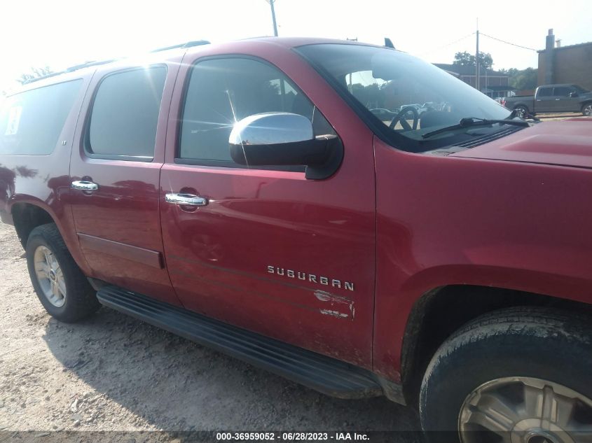 2013 CHEVROLET SUBURBAN LT - 1GNSKJE79DR284736