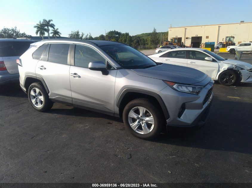 2021 TOYOTA RAV4 XLE - 2T3W1RFV6MW118358