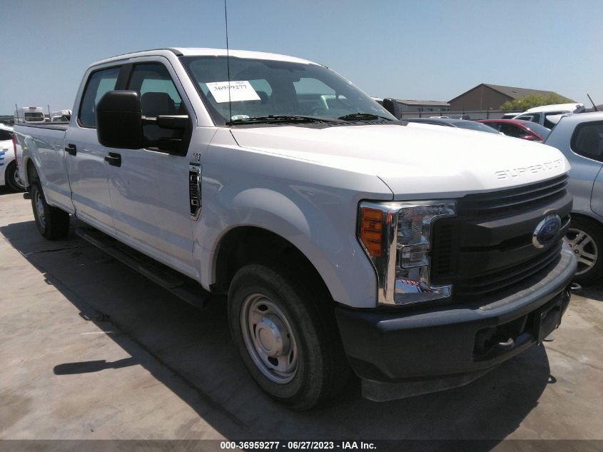 2017 FORD SUPER DUTY F-250 SRW XL/XLT/LARIAT/KING RANCH - 1FT7W2A61HEE04600