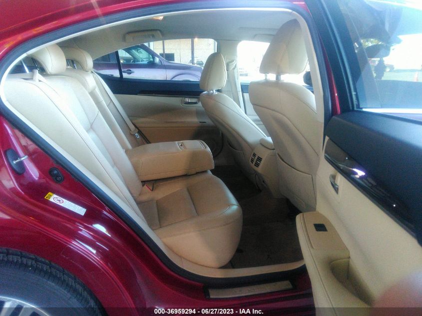 2013 LEXUS ES 350 4DR SDN - JTHBK1GG2D2076971