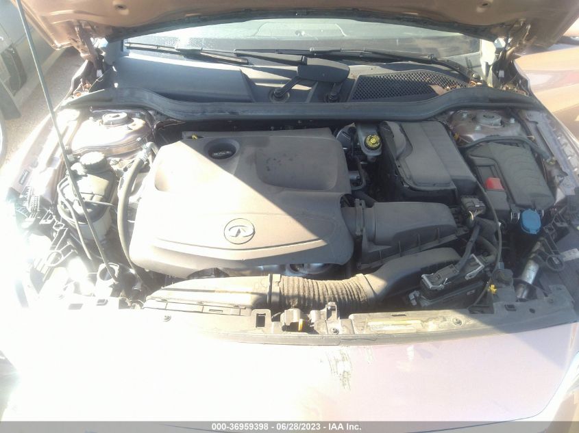 2018 INFINITI QX30 LUXURY SJKCH5CP0JA044620
