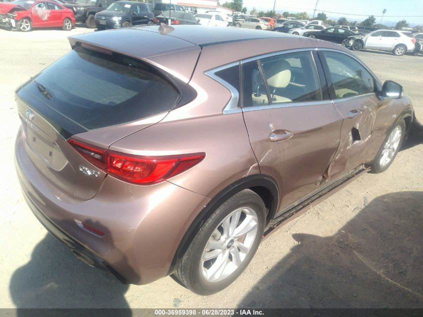 2018 INFINITI QX30 LUXURY SJKCH5CP0JA044620