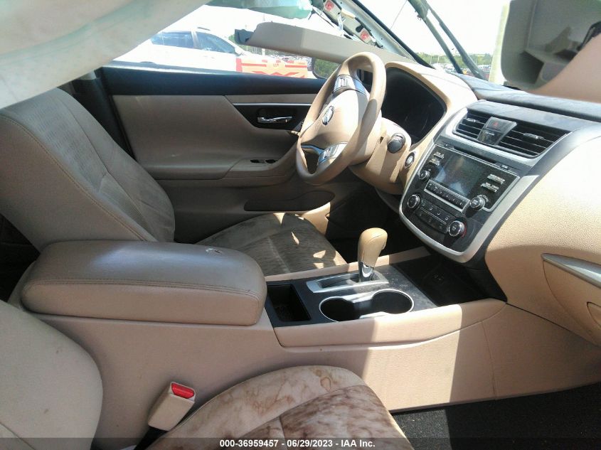 2016 NISSAN ALTIMA 2.5 - 1N4AL3AP0GC161004