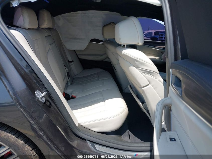 2022 BMW 5 SERIES M550I XDRIVE - WBA13BK00NCJ19755