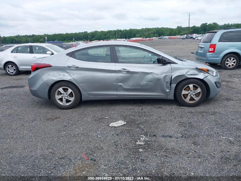 2015 HYUNDAI ELANTRA SE - 5NPDH4AEXFH623259