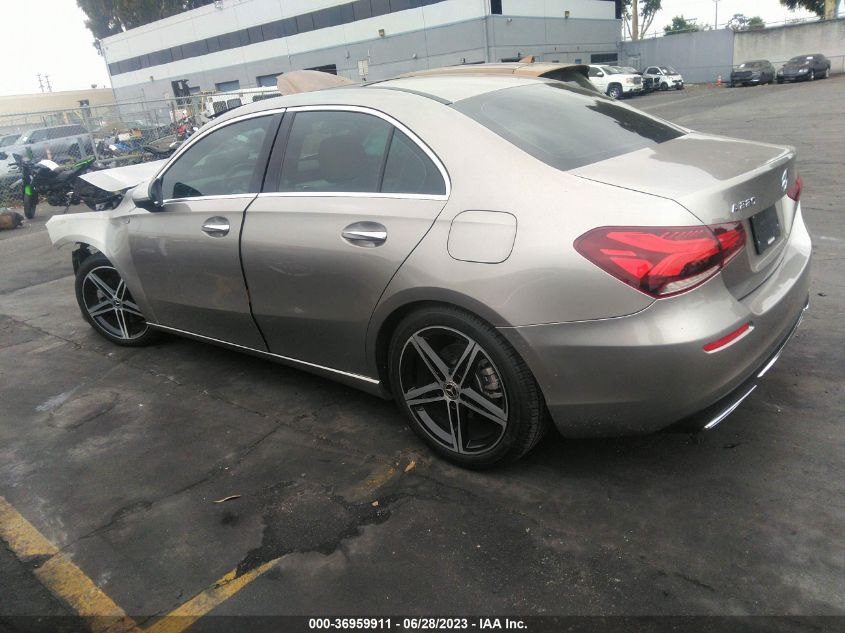 2019 MERCEDES-BENZ A-CLASS A 220 - WDD3G4EB1KW001660