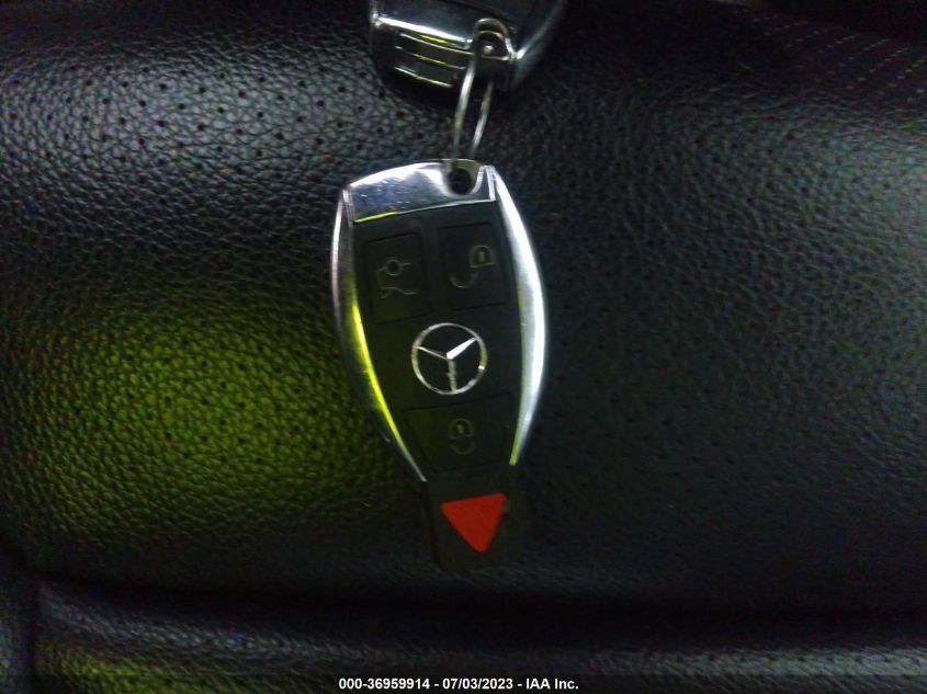 2015 MERCEDES-BENZ C-CLASS C 300 - 55SWF4KB1FU031149
