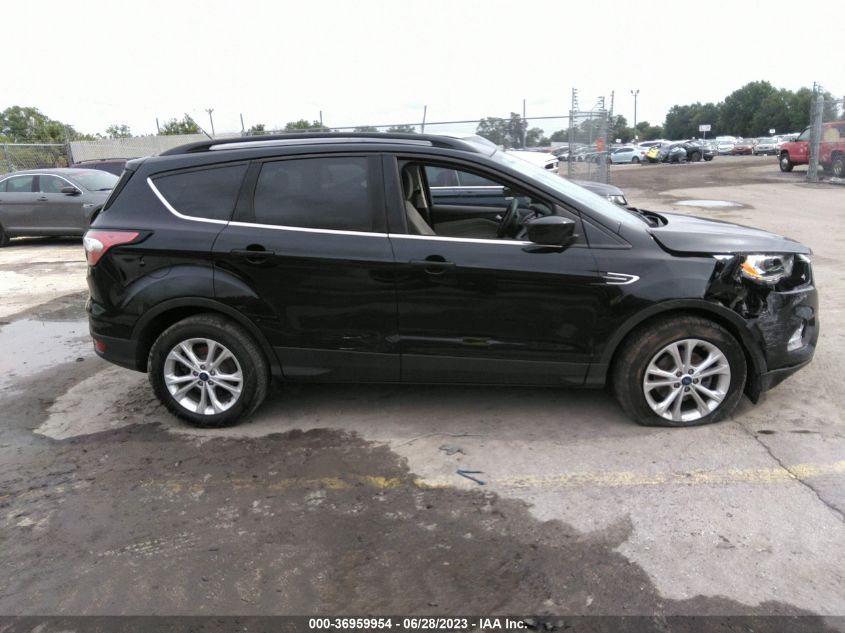 2018 FORD ESCAPE SE - 1FMCU0GD0JUA35427