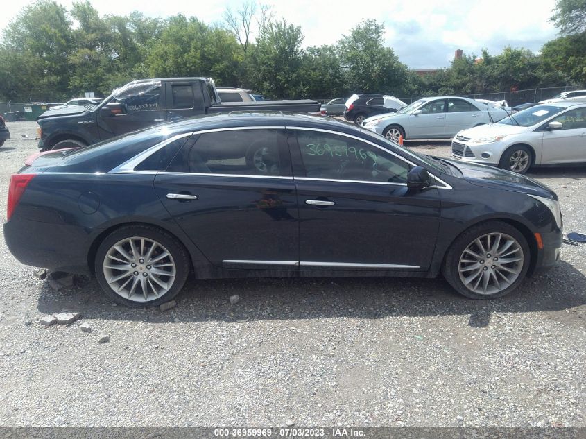 2013 CADILLAC XTS PLATINUM - 2G61V5S31D9195700