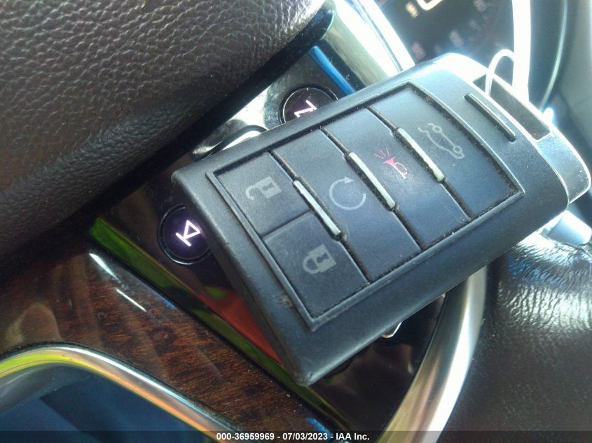 2013 CADILLAC XTS PLATINUM - 2G61V5S31D9195700