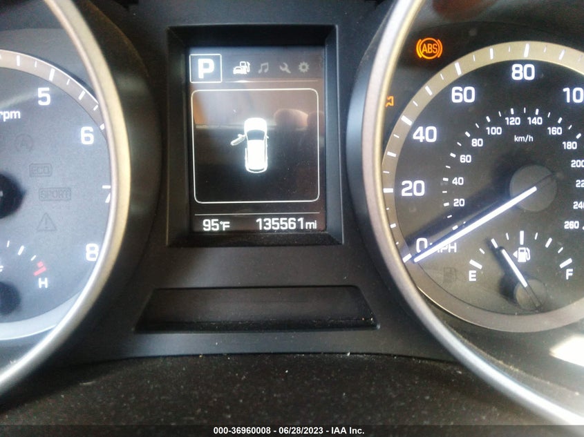VIN 5XYZT3LB2JG531452 2018 HYUNDAI SANTA FE SPORT 2.4L