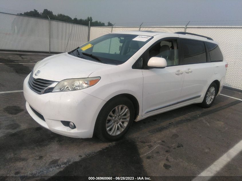 2013 TOYOTA SIENNA XLE/LIMITED - 5TDYK3DC6DS404443