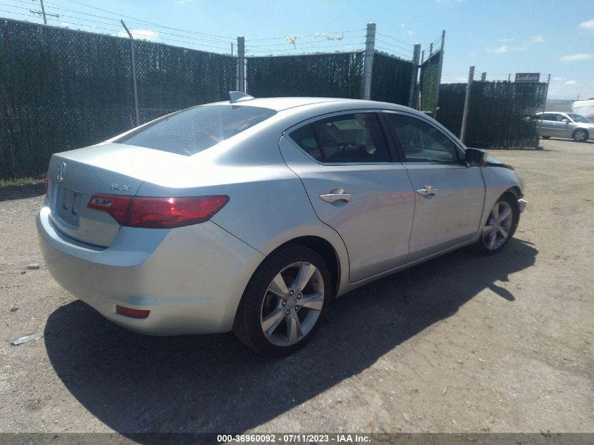 2014 ACURA ILX - 19VDE1F39EE002010